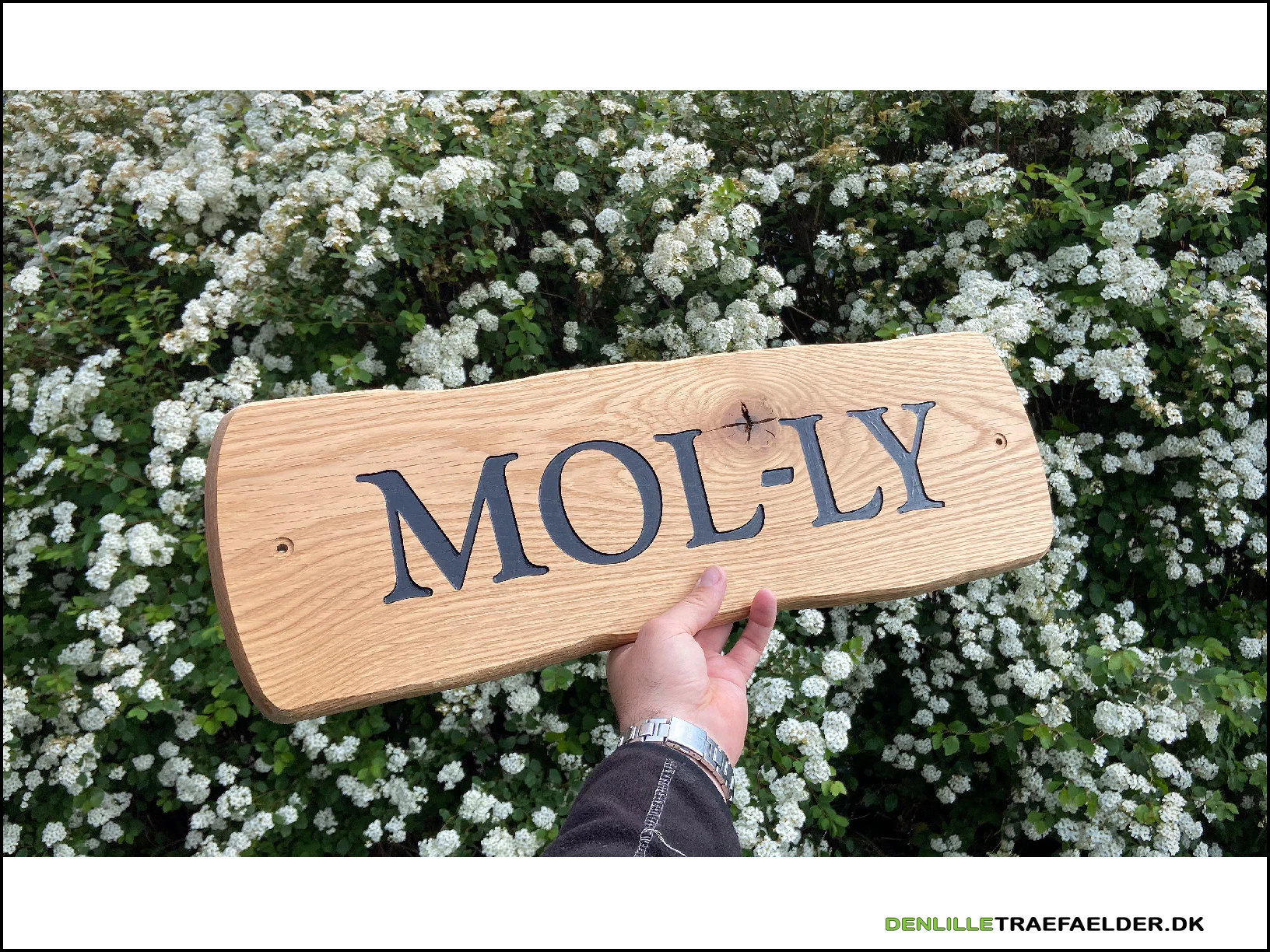 www.denlilletraefaelder.dk - Din gravør af massive træskilte!