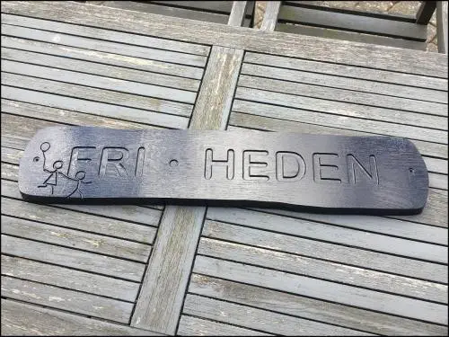 https://www.denlilletraefaelder.dk