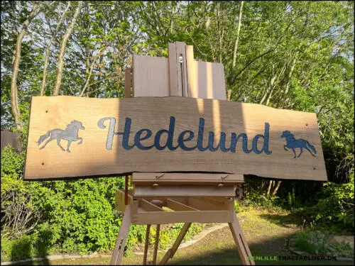 www.denlilletraefaelder.dk - Din gravør af massive træskilte!